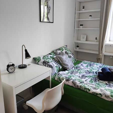 Double Room №2 In The Very Center Of وارسو المظهر الخارجي الصورة